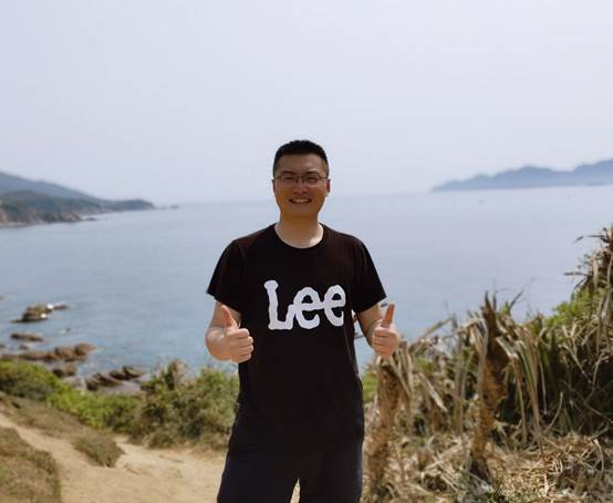 劉旭明1.jpg